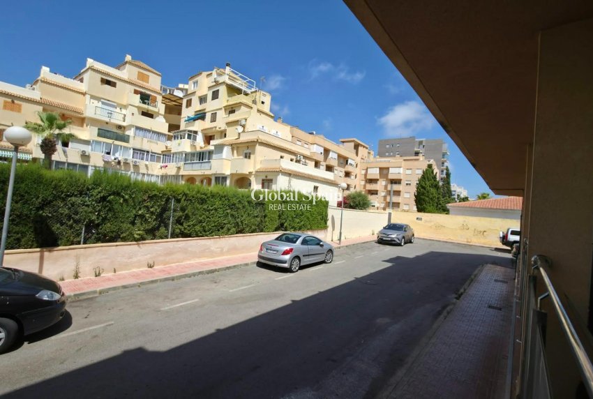 Revente - APPARTEMENT -
TORREVIEJA - Nueva Torrevieja