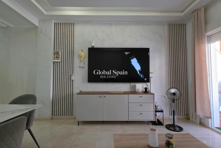 Revente - APPARTEMENT -
TORREVIEJA - Nueva Torrevieja