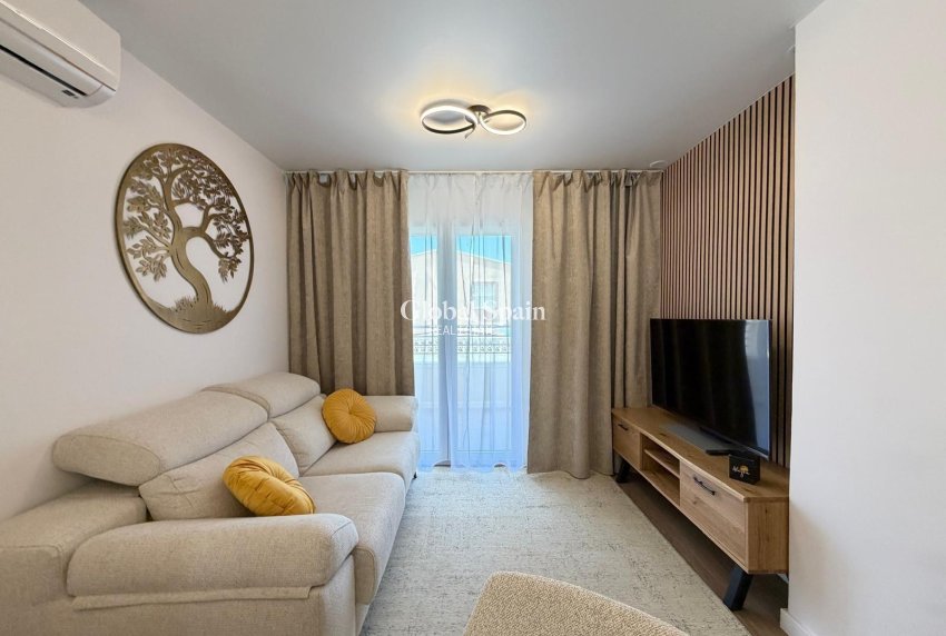 Revente - APPARTEMENT -
TORREVIEJA - Nueva Torrevieja