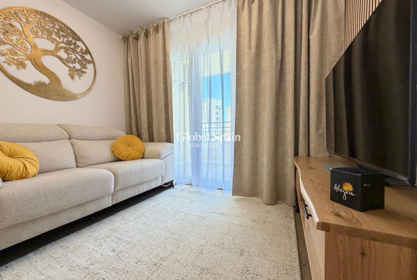 Revente - APPARTEMENT -
TORREVIEJA - Nueva Torrevieja
