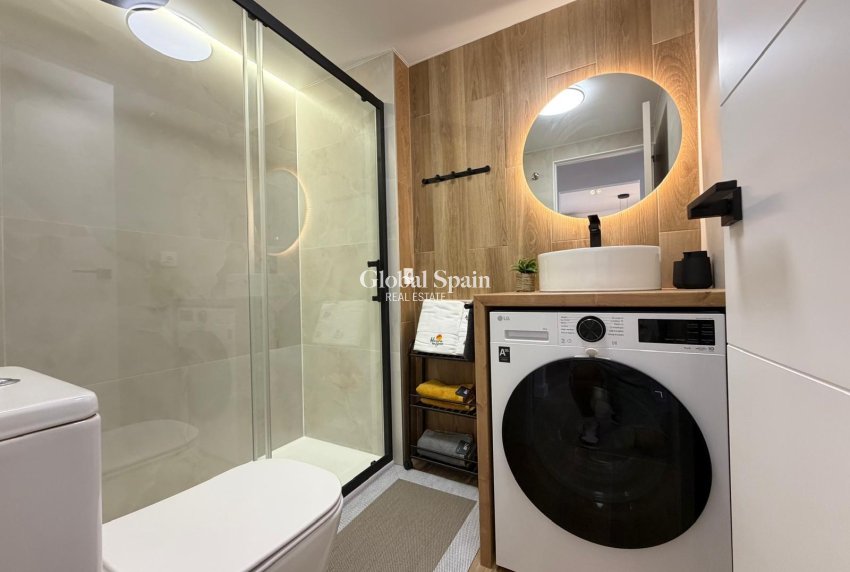 Revente - APPARTEMENT -
TORREVIEJA - Nueva Torrevieja