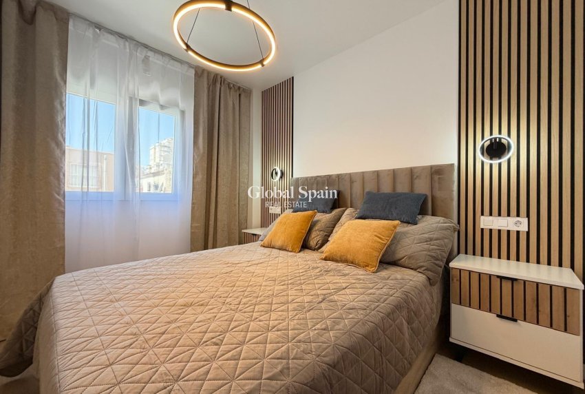 Revente - APPARTEMENT -
TORREVIEJA - Nueva Torrevieja