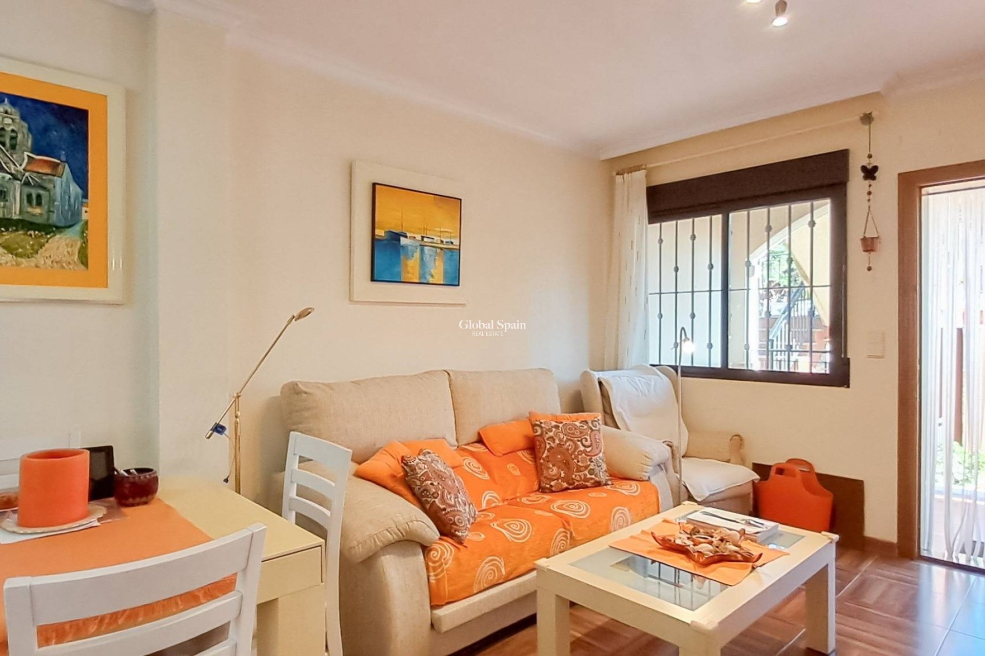 Revente - APPARTEMENT -
TORREVIEJA - Parque Acuático - Sector 25