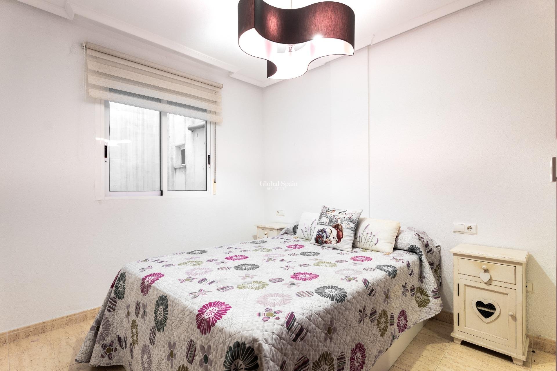 Revente - APPARTEMENT -
TORREVIEJA - Parque de las Naciones