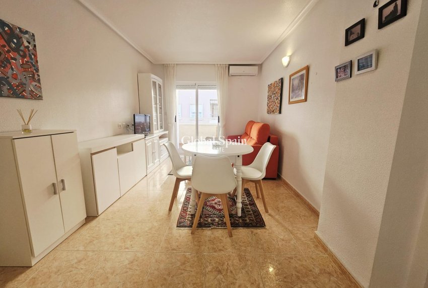 Revente - APPARTEMENT -
TORREVIEJA - Parque de las Naciones