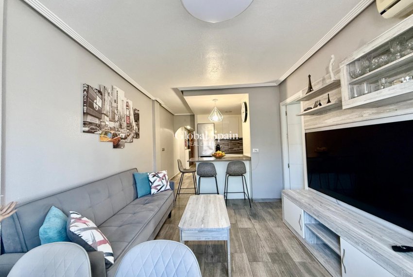 Revente - APPARTEMENT -
TORREVIEJA - Parque de las Naciones