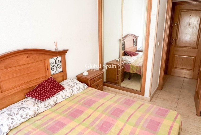 Revente - APPARTEMENT -
TORREVIEJA - Parque de las Naciones