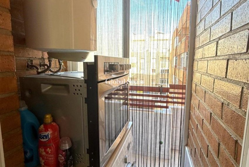 Revente - APPARTEMENT -
TORREVIEJA - Parque de las Naciones