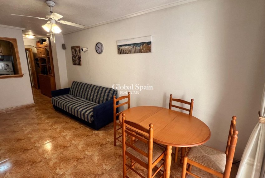 Revente - APPARTEMENT -
TORREVIEJA - Parque de las Naciones