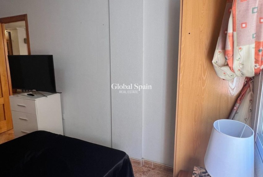 Revente - APPARTEMENT -
TORREVIEJA - Parque de las Naciones