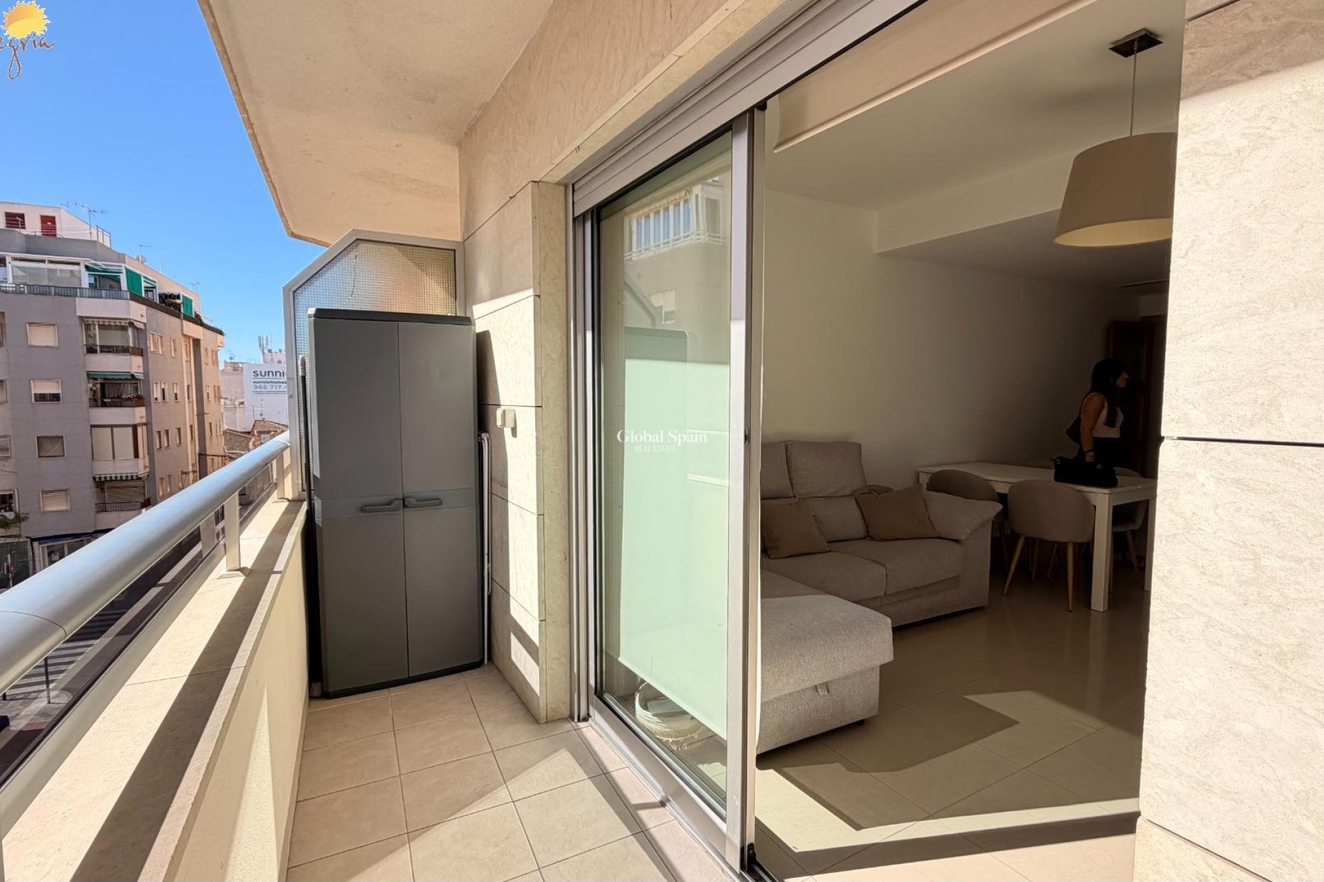 Revente - APPARTEMENT -
TORREVIEJA - Parque de las Naciones