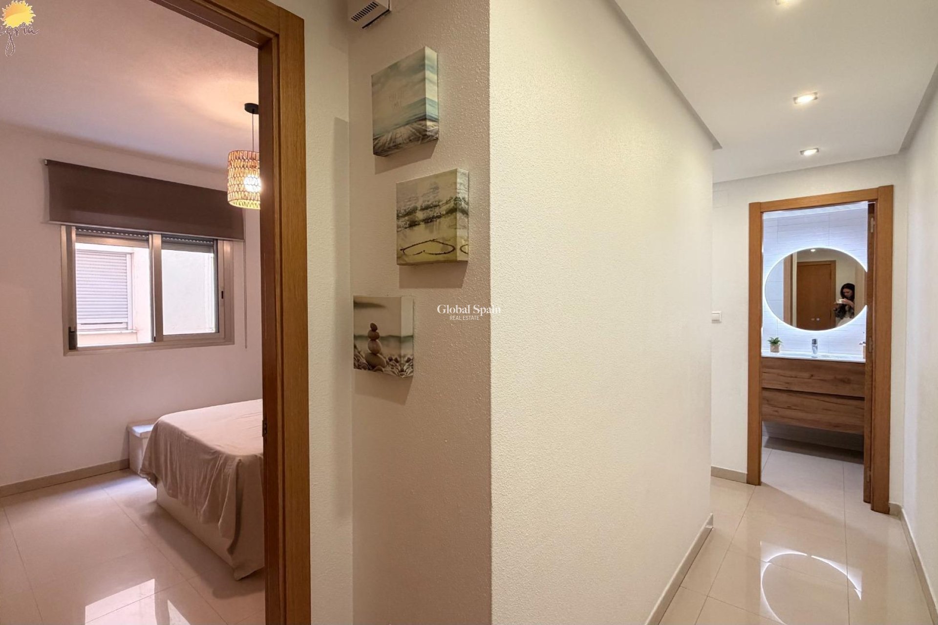 Revente - APPARTEMENT -
TORREVIEJA - Parque de las Naciones