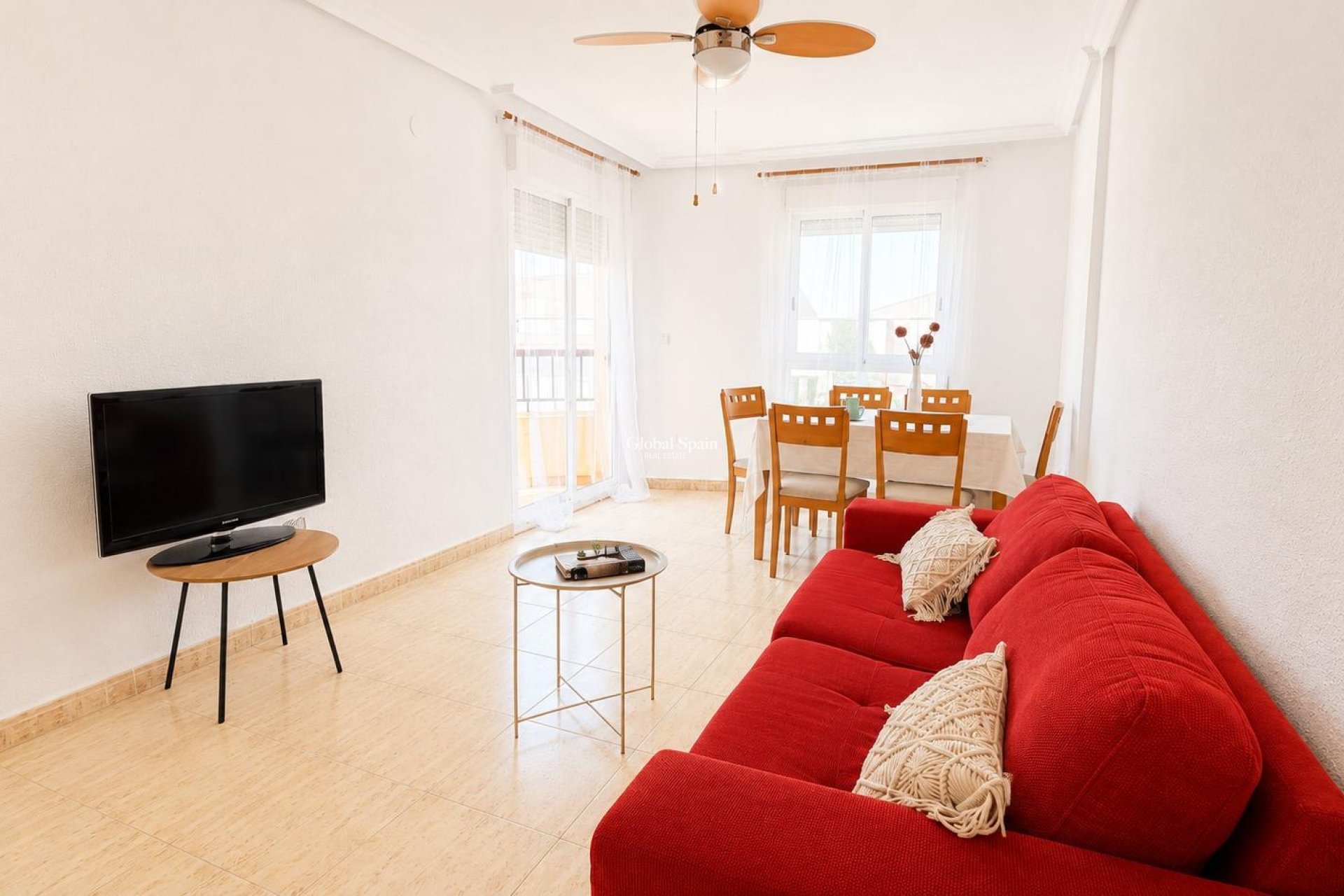 Revente - APPARTEMENT -
TORREVIEJA - Parque de las Naciones