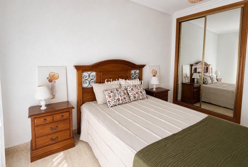 Revente - APPARTEMENT -
TORREVIEJA - Parque de las Naciones