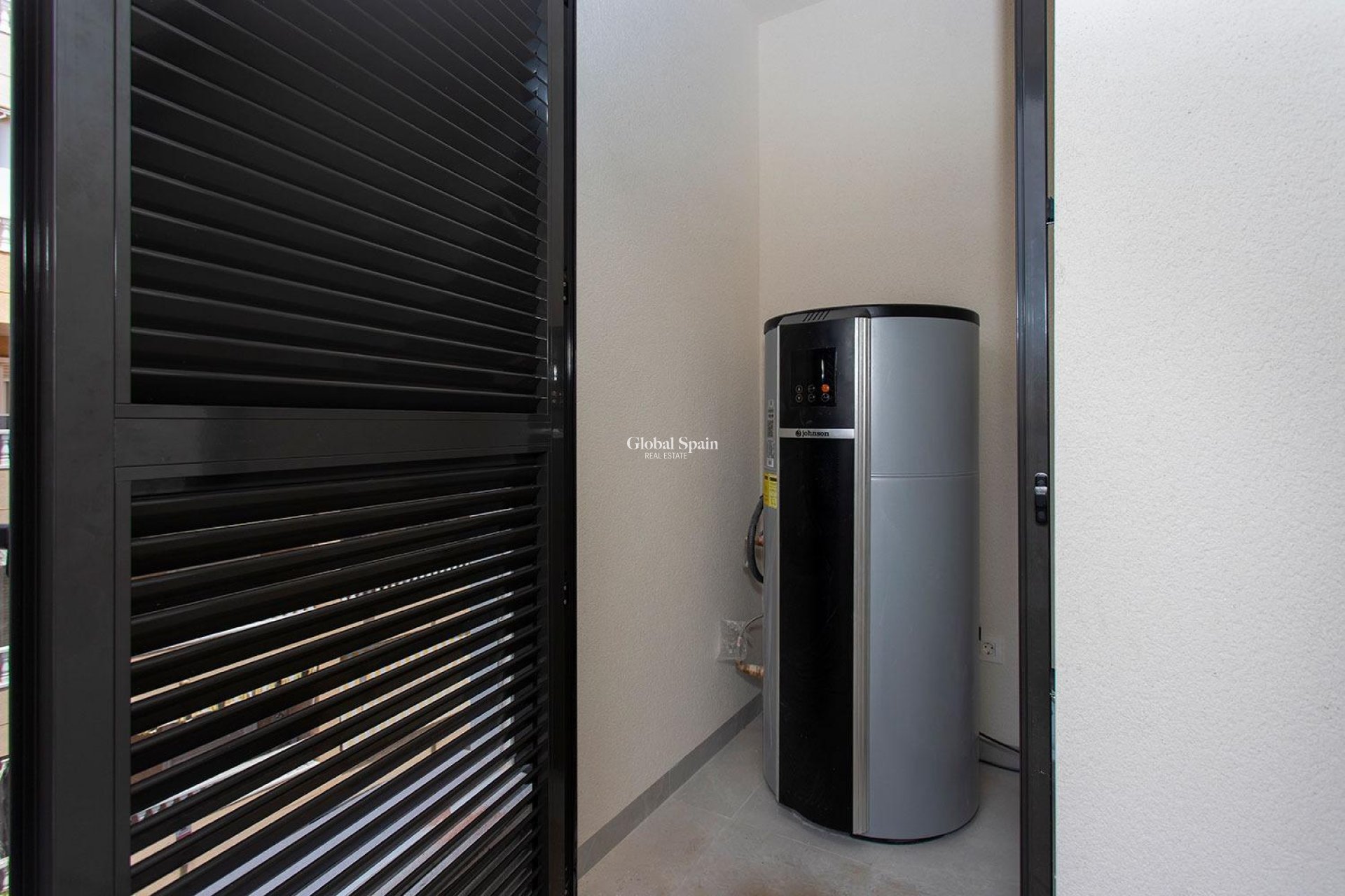 Revente - Appartement -
TORREVIEJA - Paseo maritimo