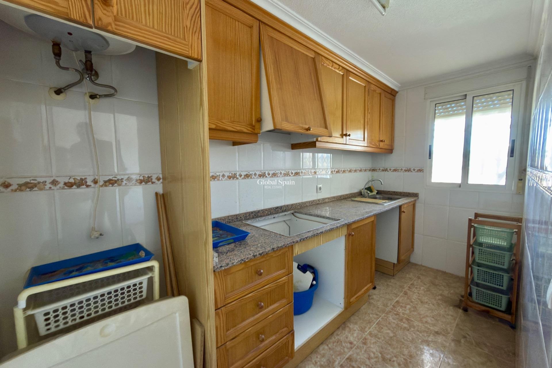 Revente - APPARTEMENT -
TORREVIEJA - Playa de los Locos