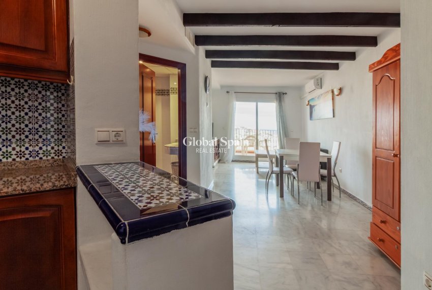 Revente - APPARTEMENT -
TORREVIEJA - Playa de los Locos