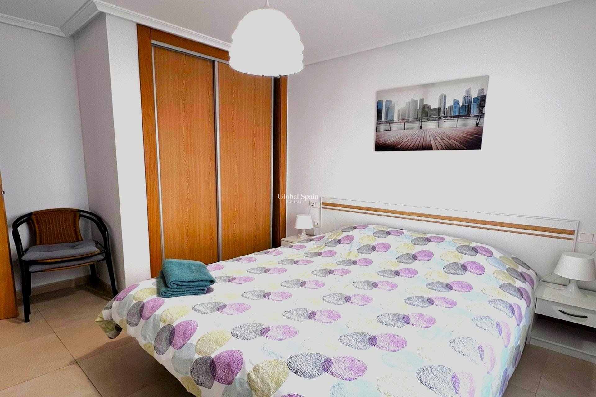 Revente - APPARTEMENT -
TORREVIEJA - Playa de los Locos