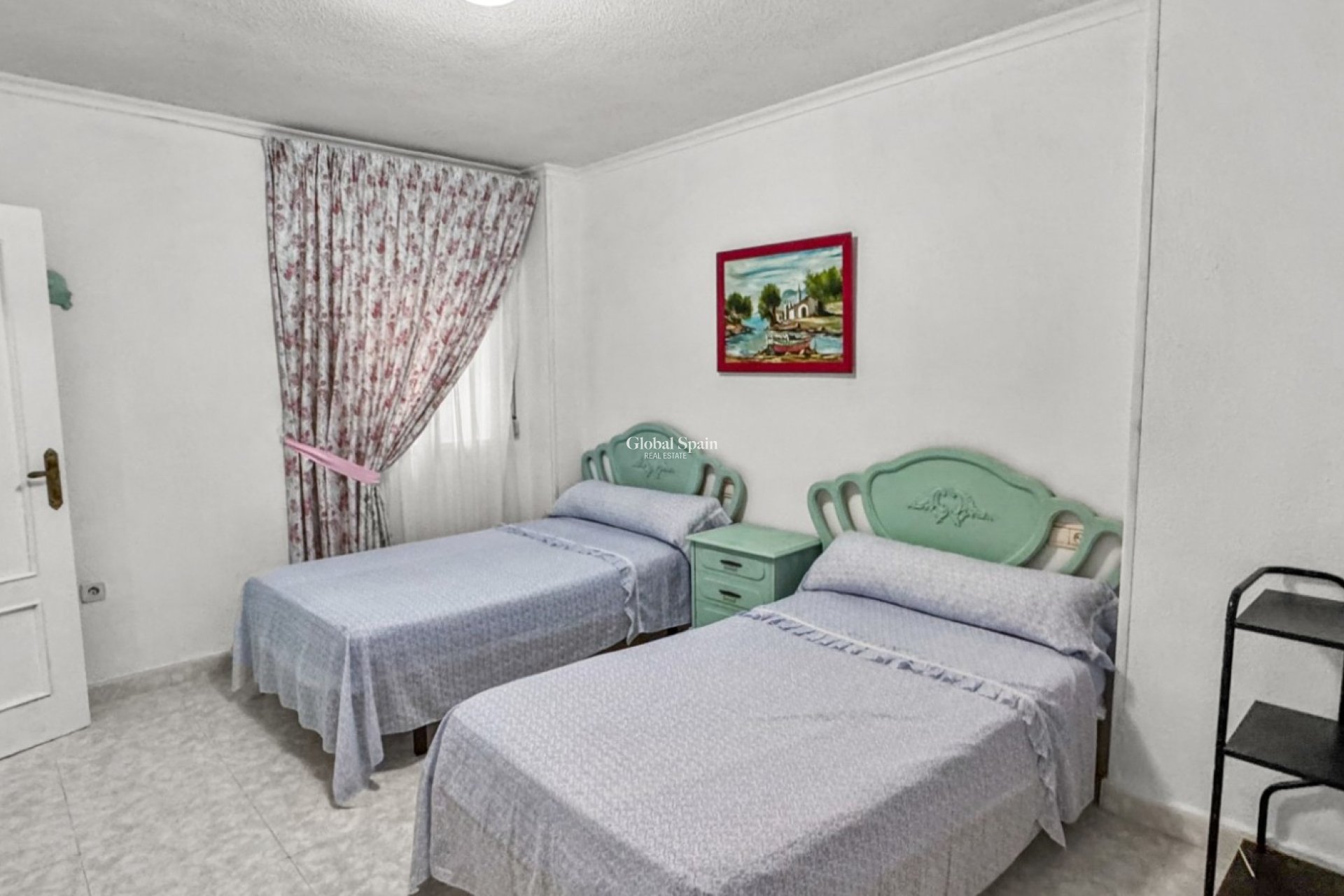 Revente - APPARTEMENT -
TORREVIEJA - Playa de los Locos