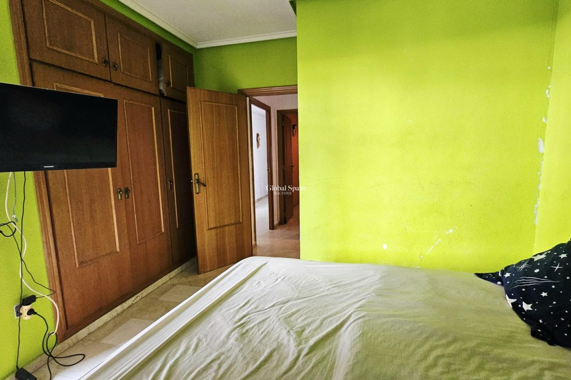 Revente - APPARTEMENT -
TORREVIEJA - Playa de los Locos