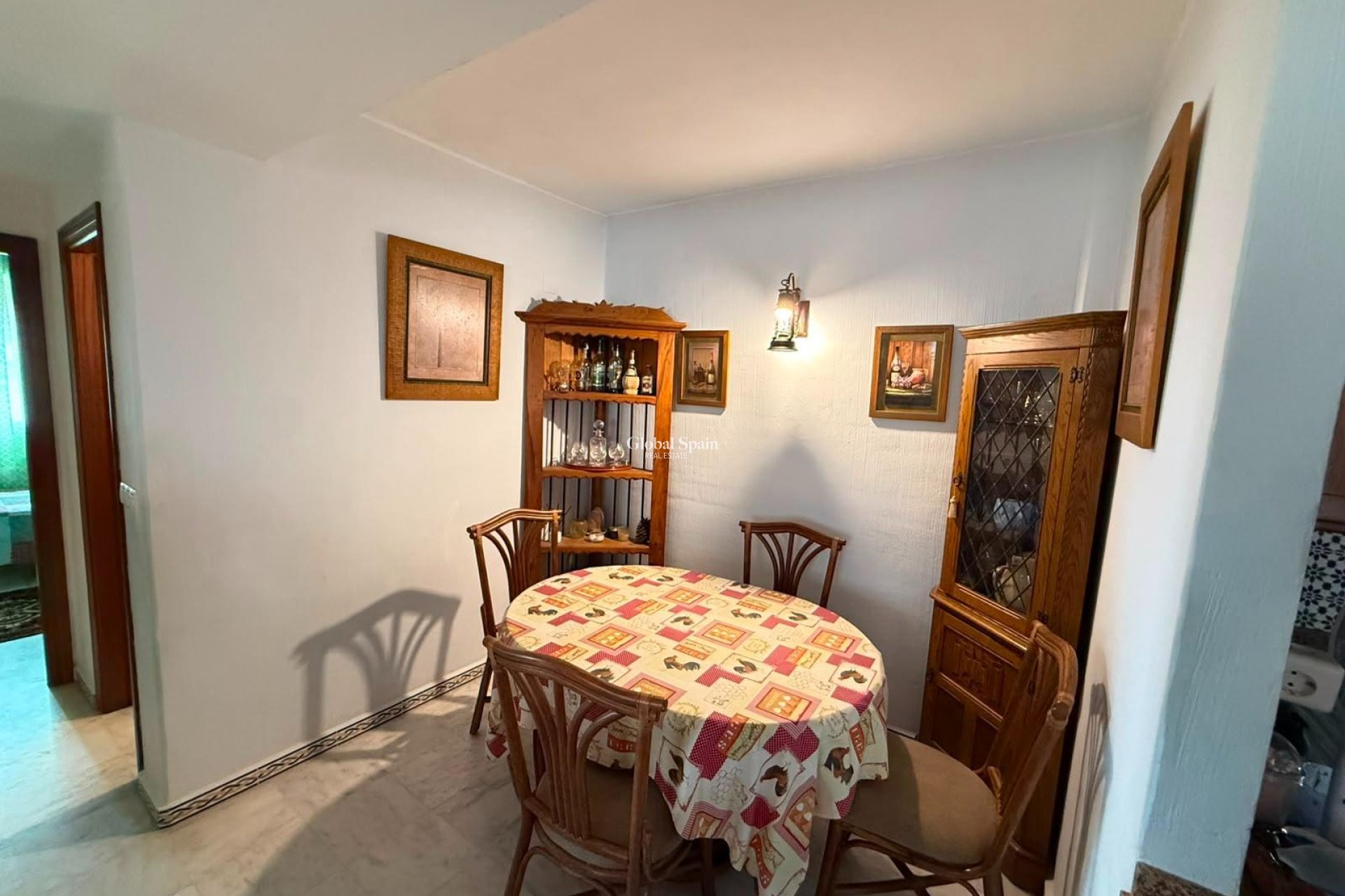 Revente - APPARTEMENT -
TORREVIEJA - Playa de los Locos