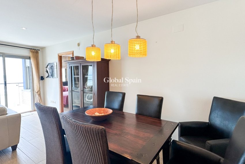 Revente - APPARTEMENT -
TORREVIEJA - Playa de los Locos