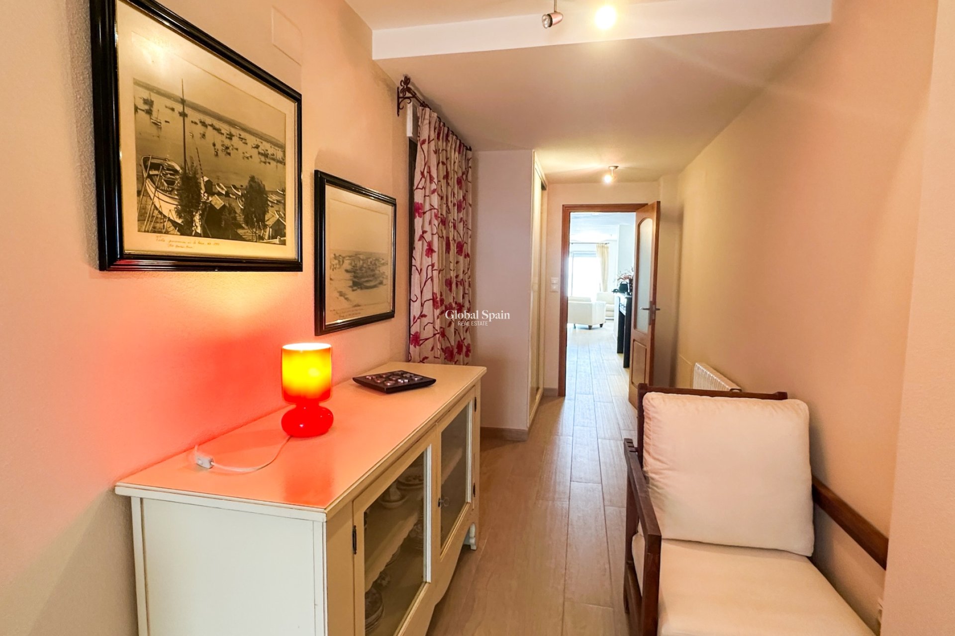 Revente - APPARTEMENT -
TORREVIEJA - Playa de los Locos
