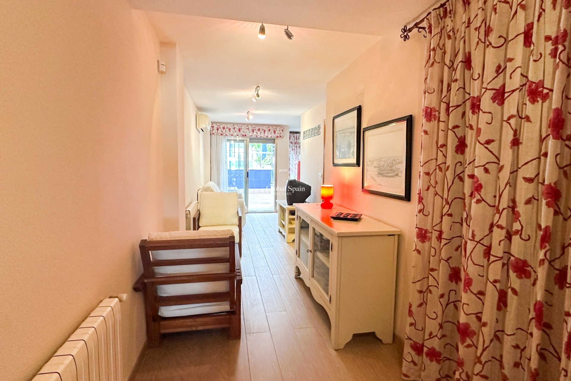 Revente - APPARTEMENT -
TORREVIEJA - Playa de los Locos