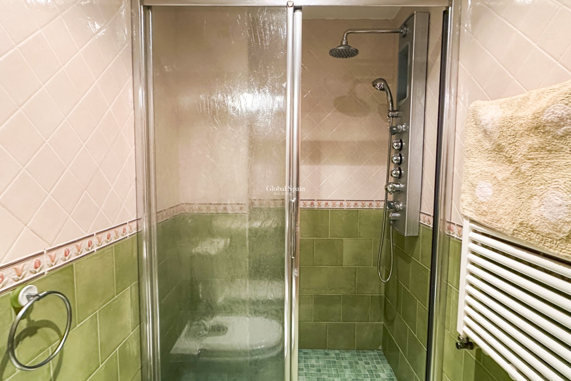 Revente - APPARTEMENT -
TORREVIEJA - Playa de los Locos