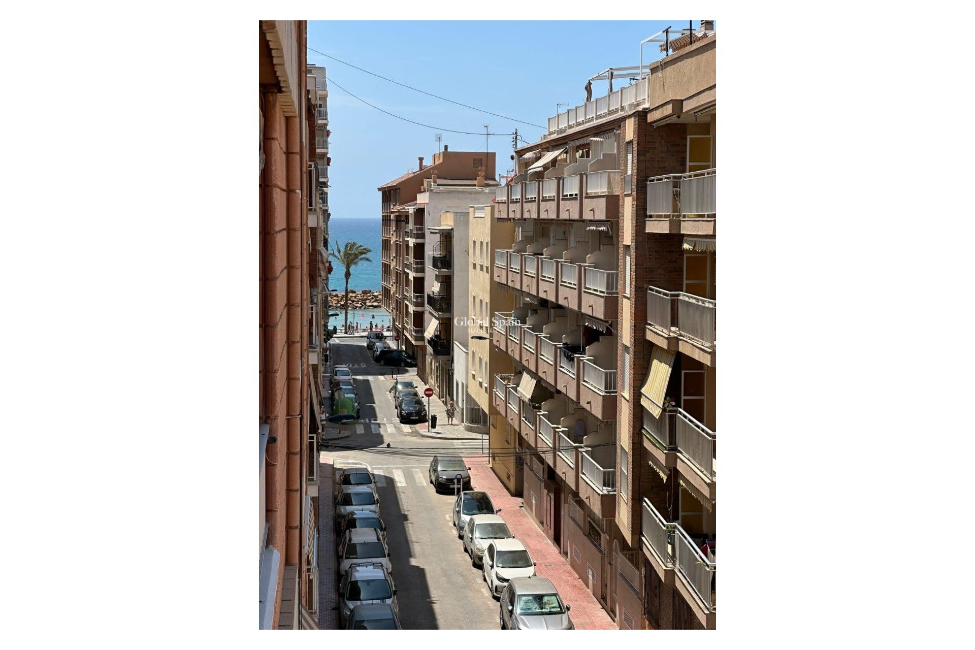 Revente - APPARTEMENT -
TORREVIEJA - Playa del Cura