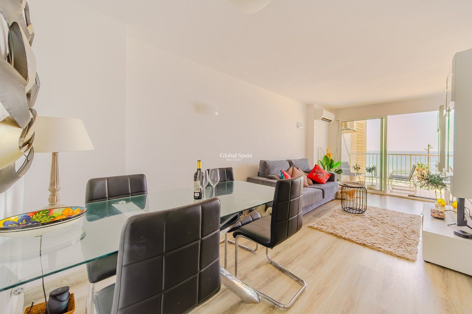 Revente - Appartement -
TORREVIEJA - Playa del cura