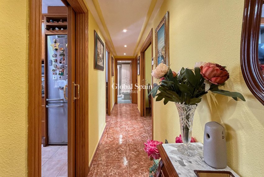 Revente - Appartement -
TORREVIEJA - Playa del cura