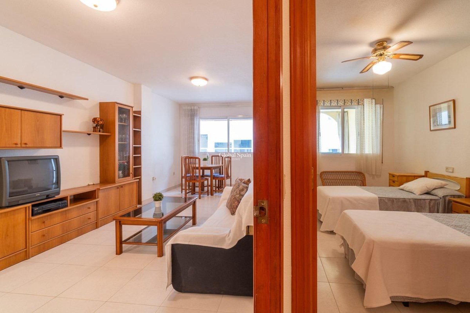 Revente - Appartement -
TORREVIEJA - Playa del cura
