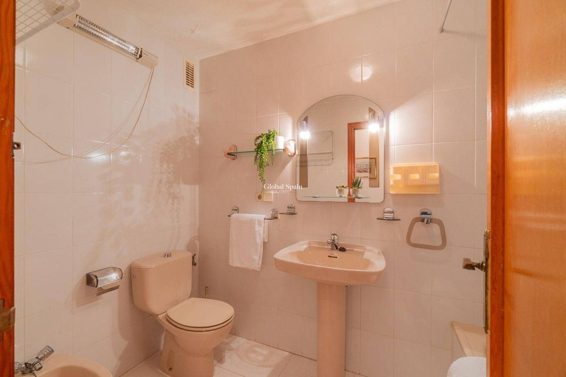 Revente - Appartement -
TORREVIEJA - Playa del cura