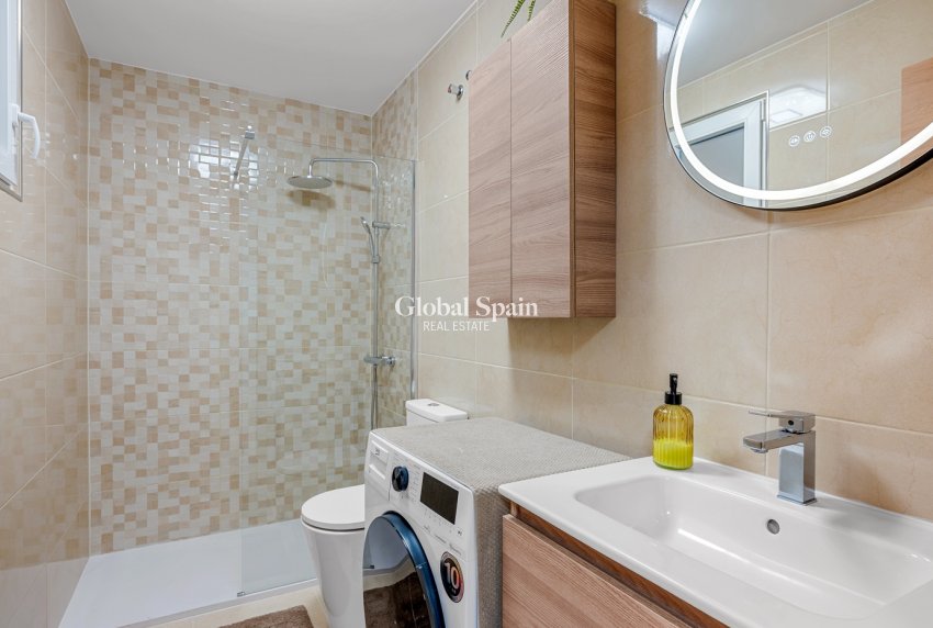 Revente - Appartement -
TORREVIEJA - Playa del Cura