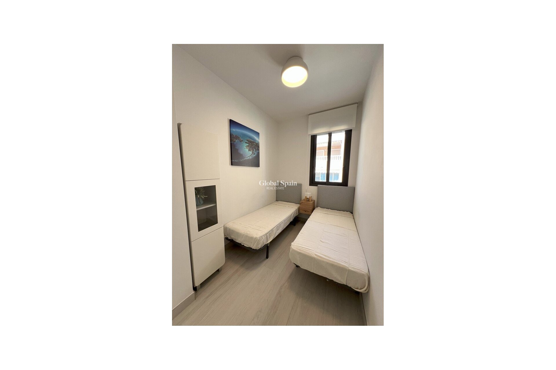 Revente - APPARTEMENT -
TORREVIEJA - Playa del Cura