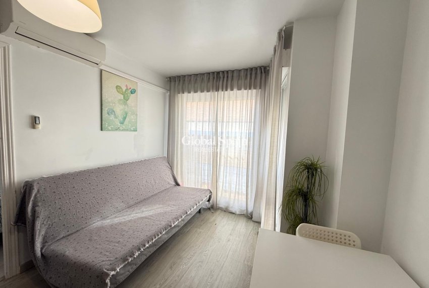 Revente - APPARTEMENT -
TORREVIEJA - Playa del Cura