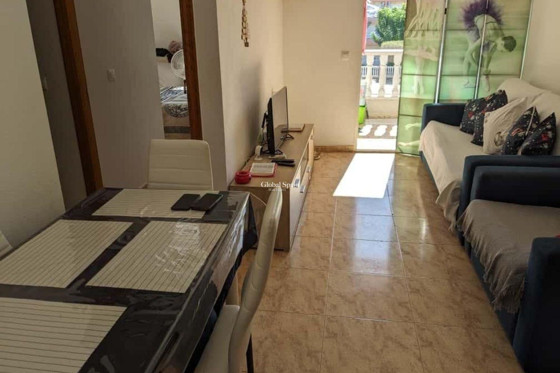 Revente - APPARTEMENT -
TORREVIEJA - Playa del Cura