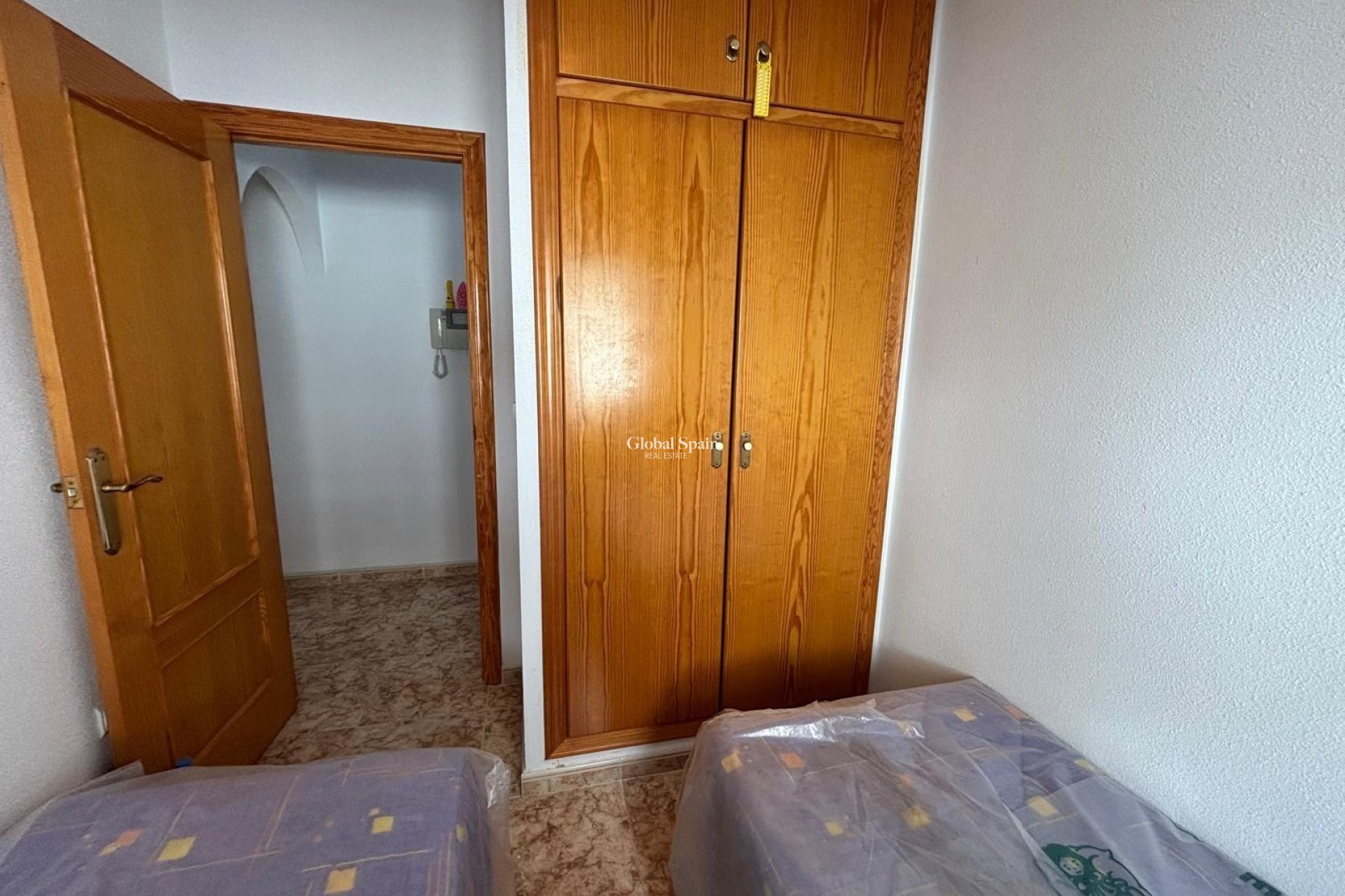 Revente - APPARTEMENT -
TORREVIEJA - Playa del Cura