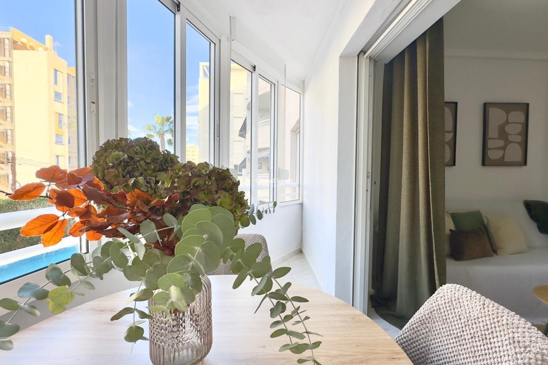 Revente - APPARTEMENT -
TORREVIEJA - Playa del Cura