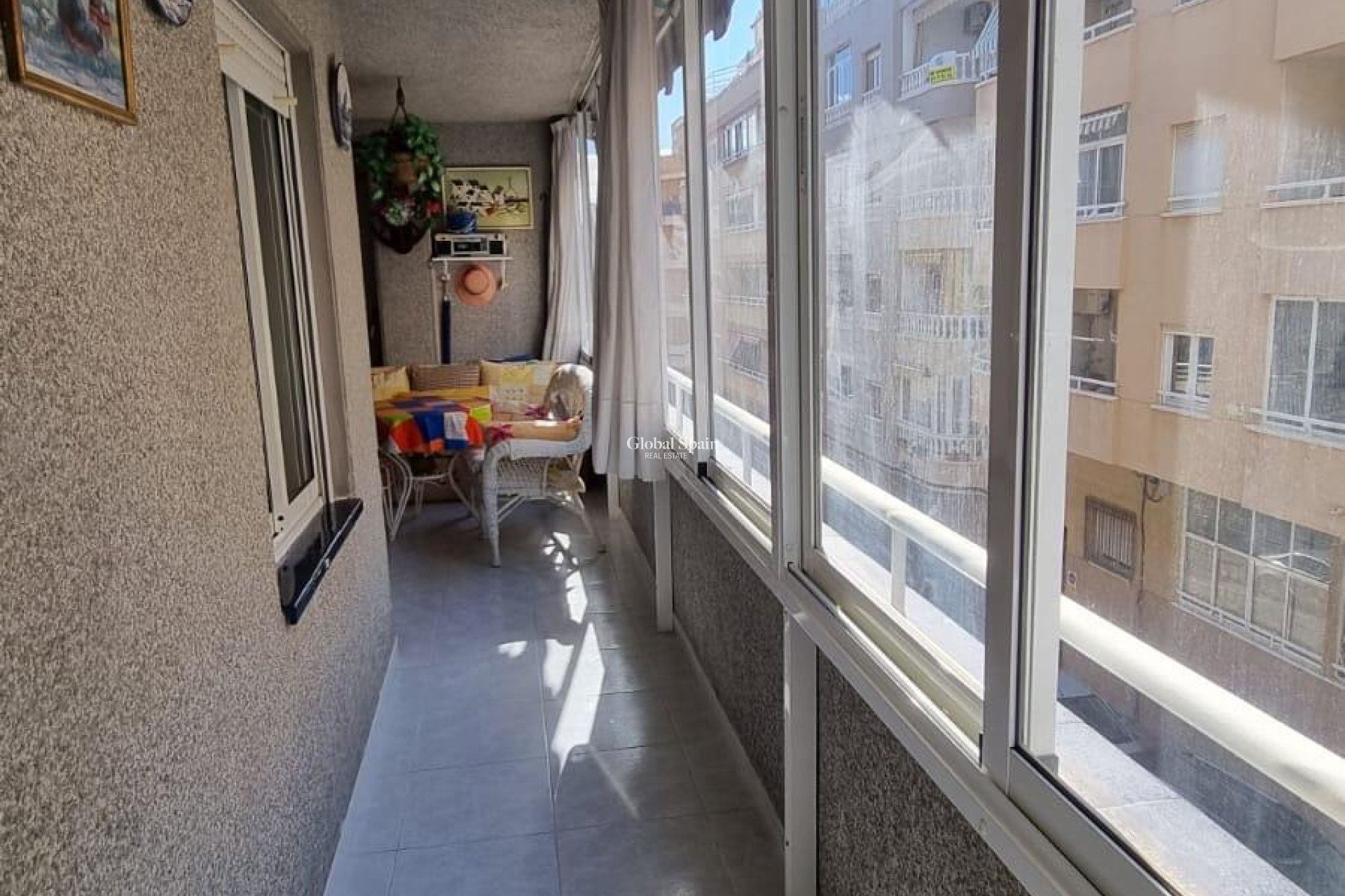 Revente - APPARTEMENT -
TORREVIEJA - Playa del Cura