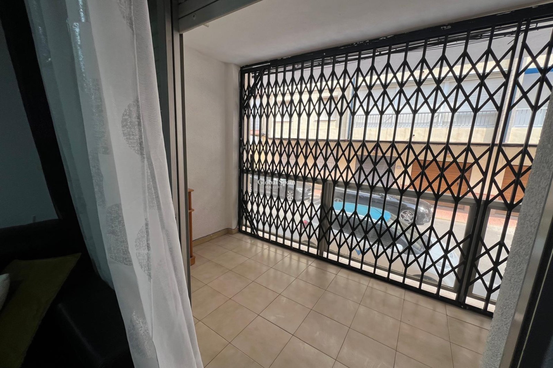 Revente - APPARTEMENT -
TORREVIEJA - Playa del Cura