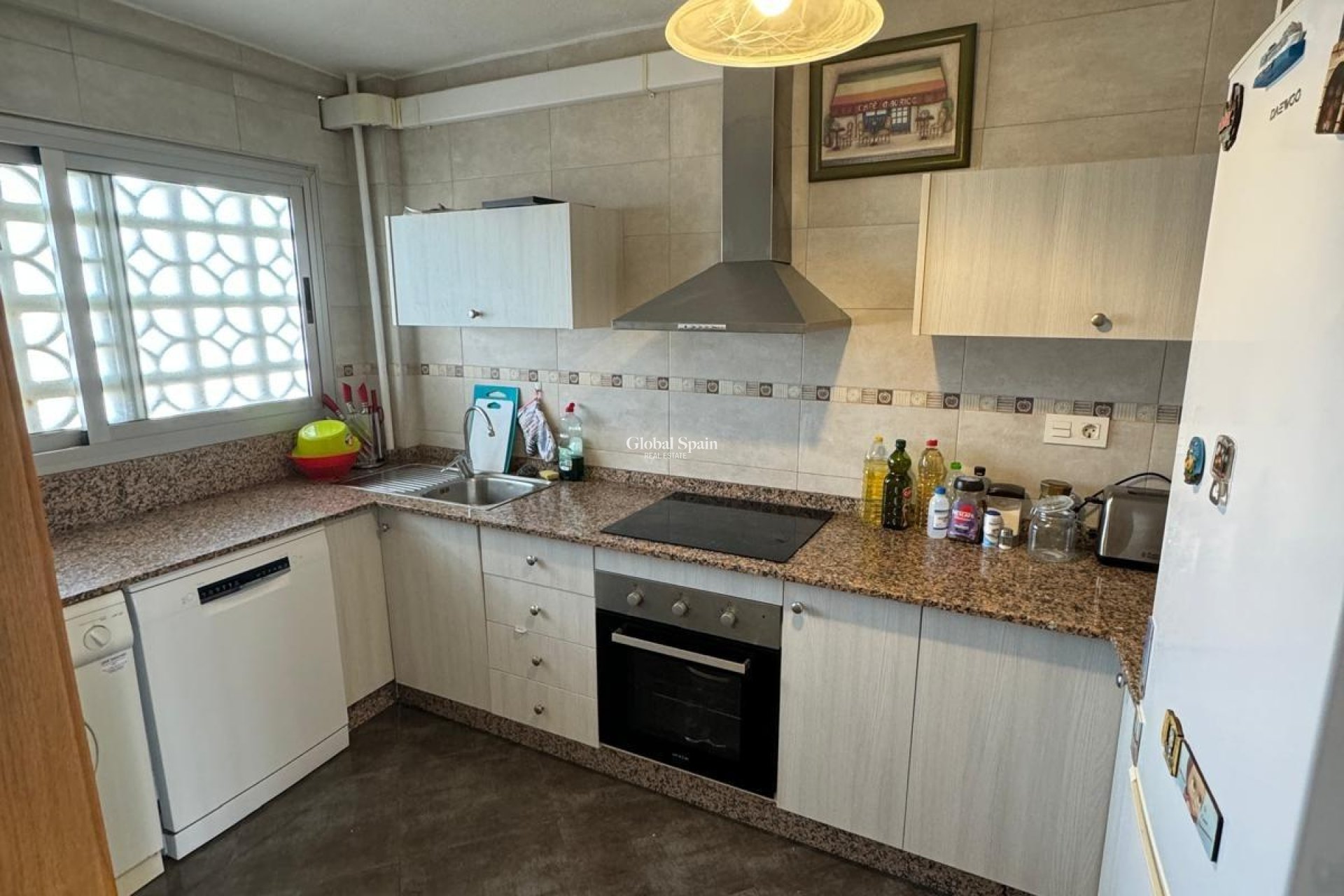 Revente - APPARTEMENT -
TORREVIEJA - Playa del Cura