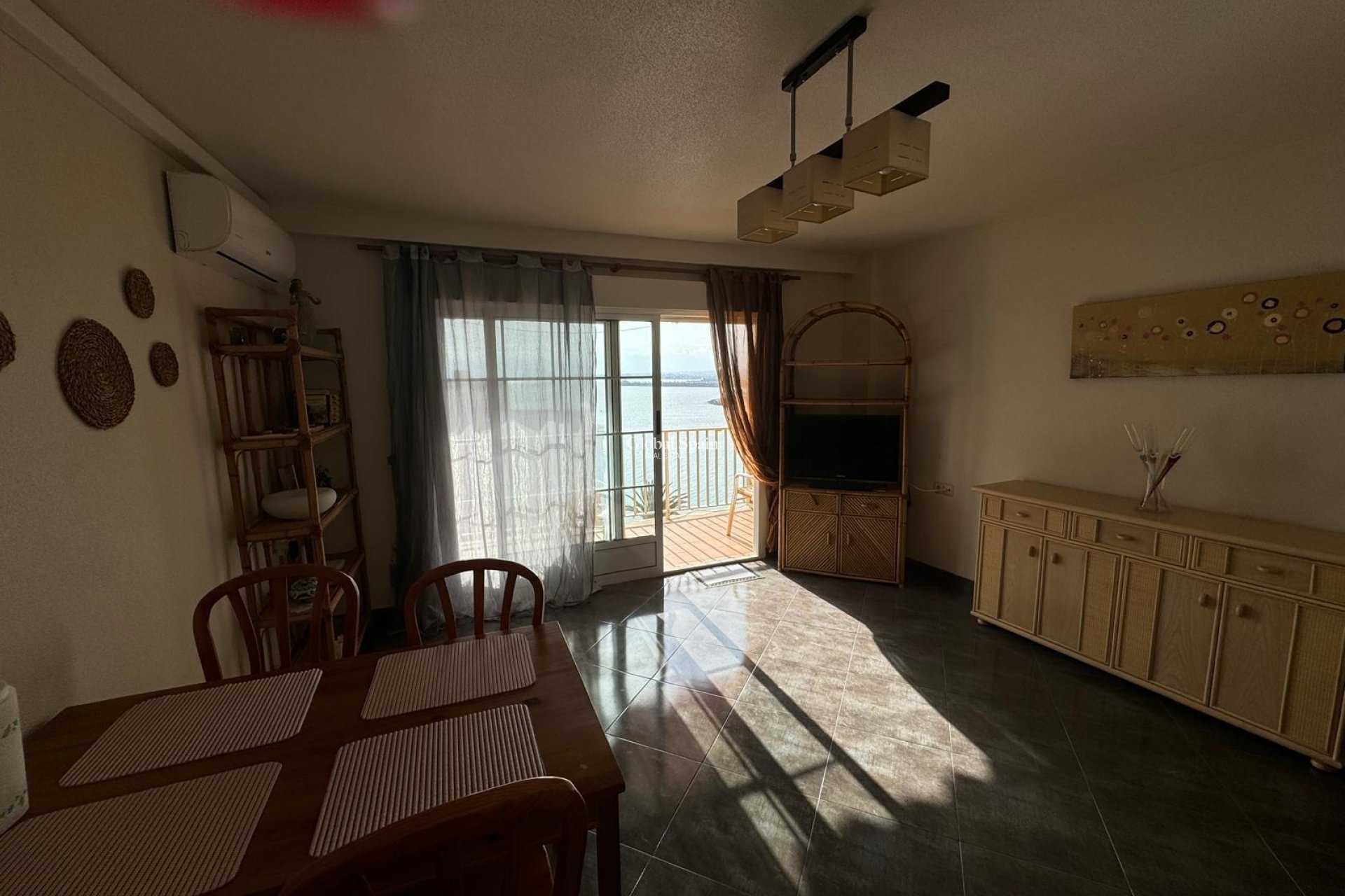 Revente - APPARTEMENT -
TORREVIEJA - Playa del Cura