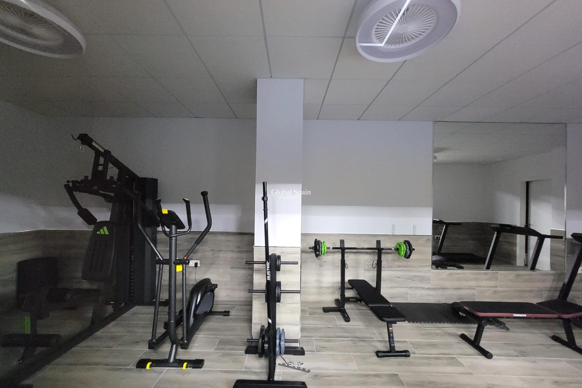 Revente - APPARTEMENT -
TORREVIEJA - Playa del Cura