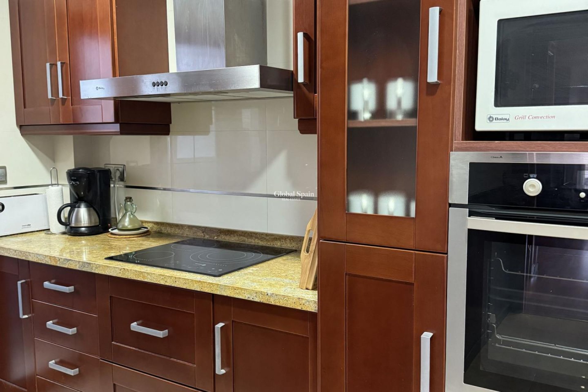 Revente - APPARTEMENT -
TORREVIEJA - Playa del Cura