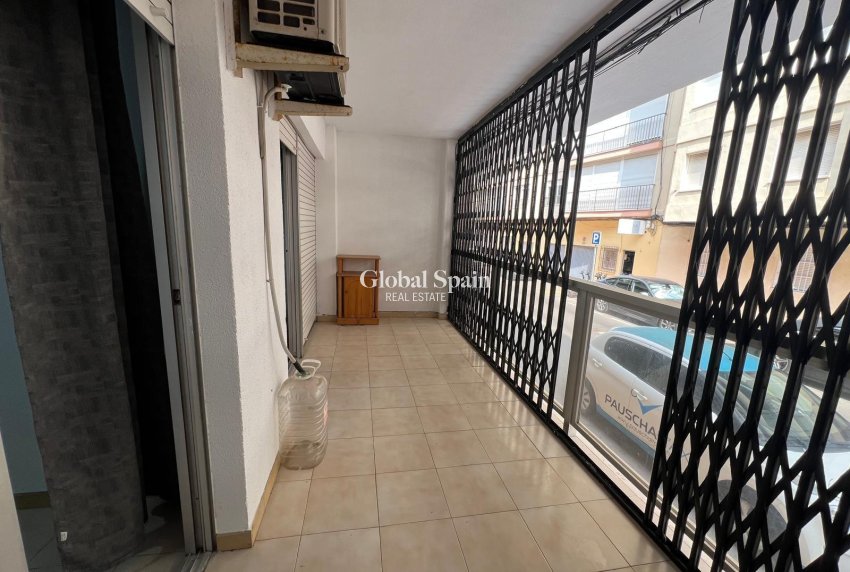 Revente - APPARTEMENT -
TORREVIEJA - Playa del Cura