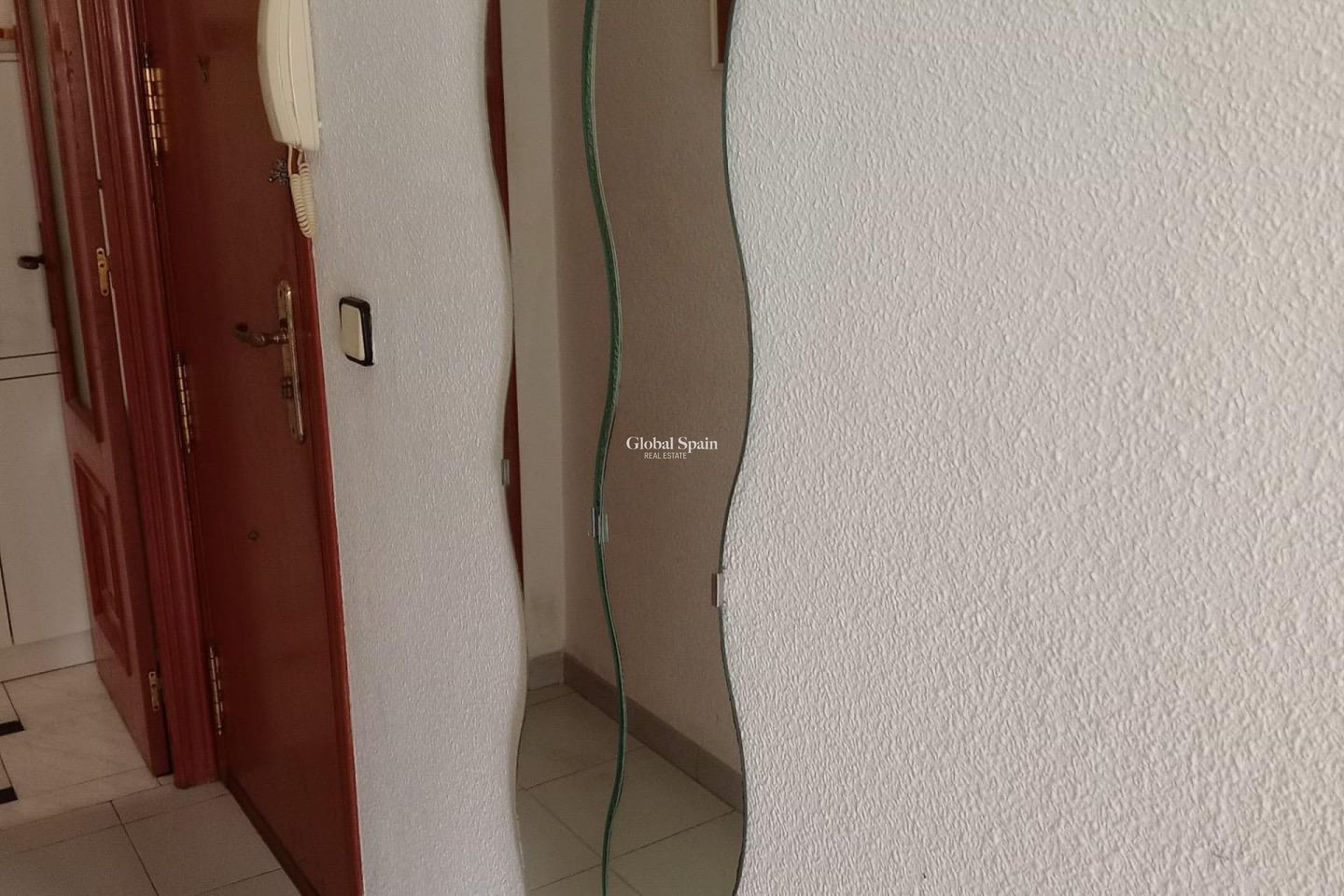 Revente - APPARTEMENT -
TORREVIEJA - Playa del Cura