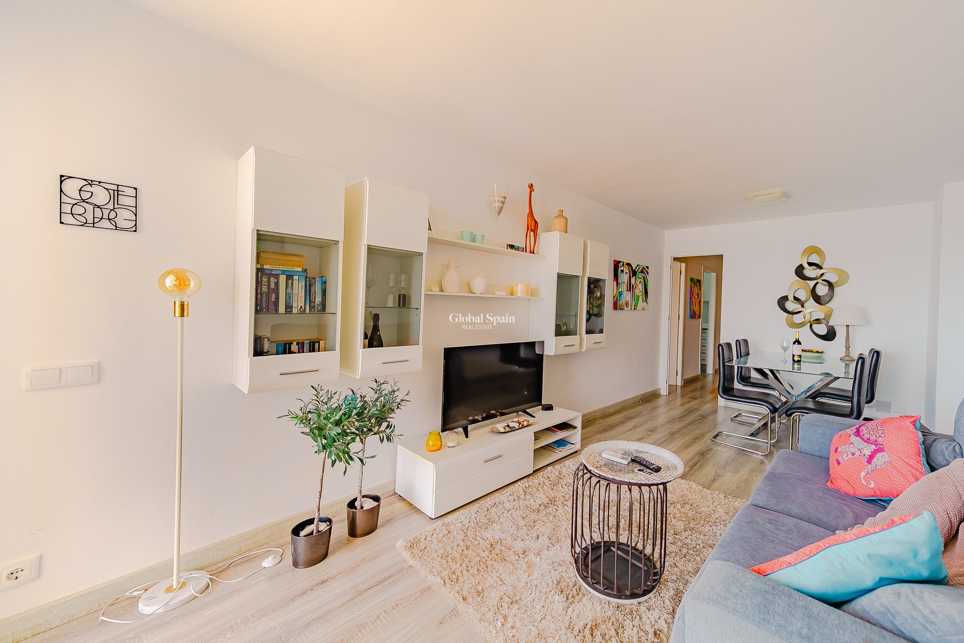 Revente - APPARTEMENT -
TORREVIEJA - Playa del cura