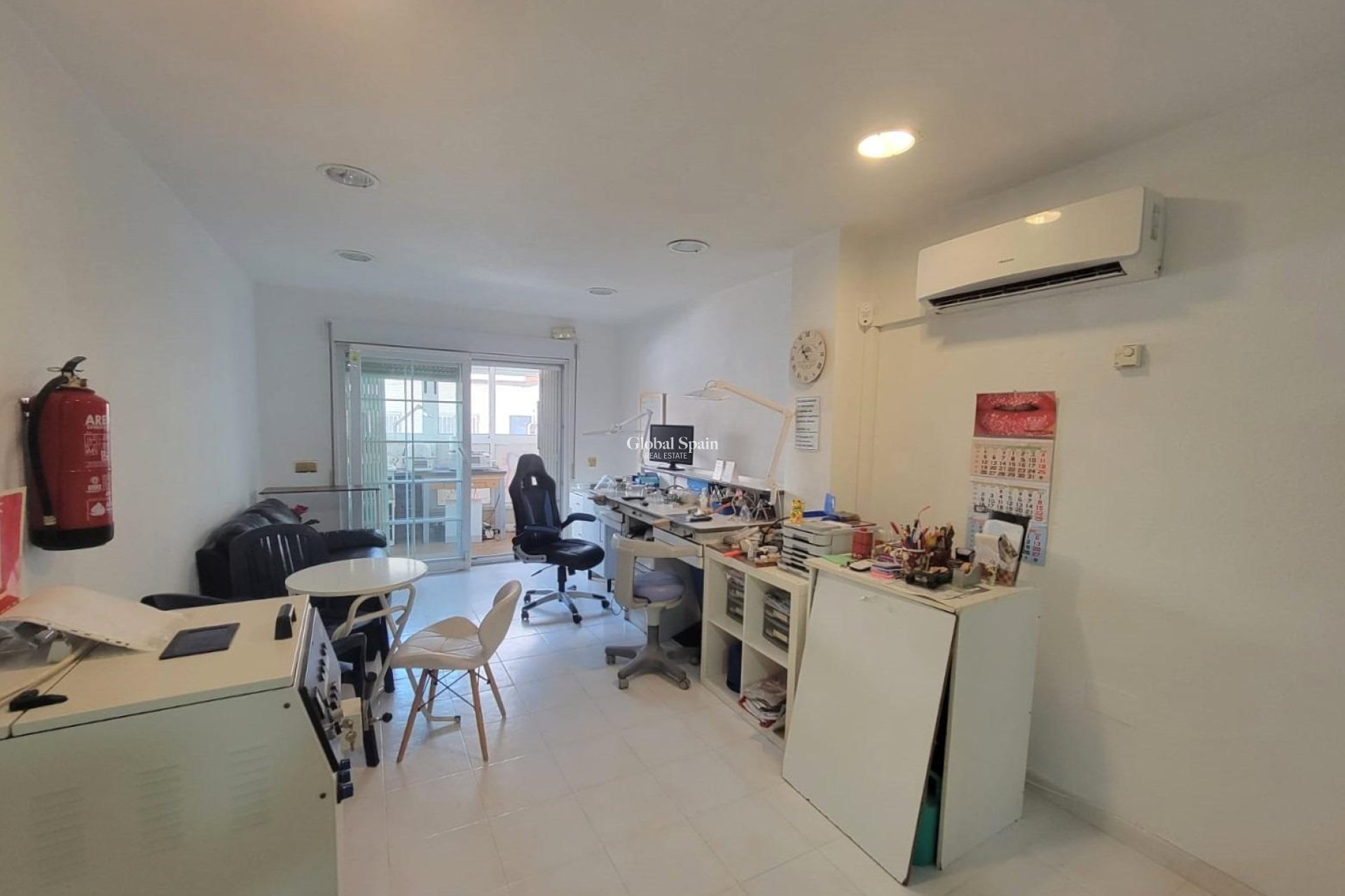 Revente - APPARTEMENT -
TORREVIEJA - Playa del Cura